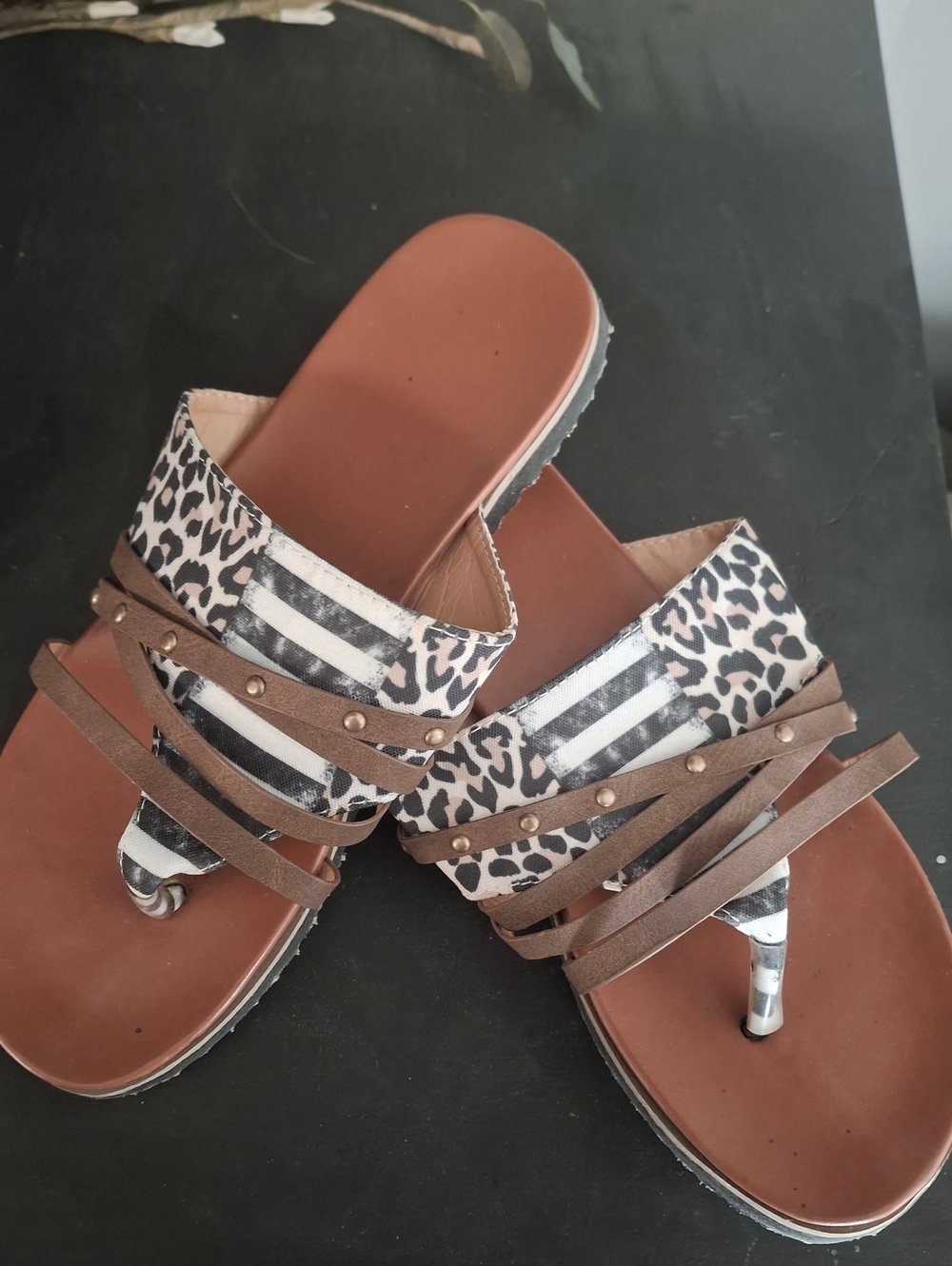 Women's Brown Leopard Print Toe-Post Sandals